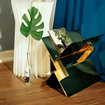 Дизайнерский журнальный стол фигурный золотого цвета Ufuri варинант исполнения - 3 | Loft Concept в Москве