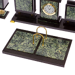 Настольный письменный набор из нефрита на ножках Executive Recruitment варинант исполнения - 2 | Loft Concept в Москве