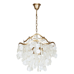 Люстра подвесная с белыми перламутровыми подвесками и изогнутыми золотистыми элементами Диаметр 50 см SHELL Chandelier варинант исполнения - 1 | Loft Concept в Москве