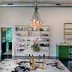 Люстра с 15-ю белыми  плафонами с золотой внутренней поверхностью Hinkley варинант исполнения - 4 | Loft Concept в Москве