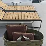 Шезлонг на металлическом каркасе с регулируемой спинкой GUELL Sunbed варинант исполнения - 4 | Loft Concept в Москве