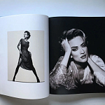 Подарочный Фотоальбом Two Million Miles by Andrew Macpherson варинант исполнения - 6 | Loft Concept в Москве