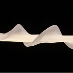 Люстра горизонтальная с волнистым белым плафоном Golden Swirl варинант исполнения - 6 | Loft Concept в Москве