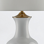 Настольная лампа белого цвета с фарфоровым основанием и латунными акцентами и тканевым абажуром Currey & Company варинант исполнения - 3 | Loft Concept в Москве