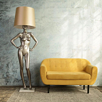Лампа MANNEQUIN LAMP с абажуром руки на талии варинант исполнения - 6 | Loft Concept в Москве