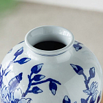 Ваза с бело-синей росписью и изображением цветов Blue & White Ornament варинант исполнения - 3 | Loft Concept в Москве