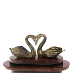 Часы настольные из натурального камня с декором в виде двух лебедей Swans Stone Clock варинант исполнения - 8 | Loft Concept в Москве