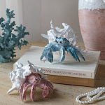 Статуэтка голубой рак с белой раковиной Marine Accessories варинант исполнения - 6 | Loft Concept в Москве