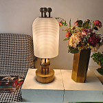 Настольная лампа в виде фонаря с белым фактурным абажуром Echoes of Light варинант исполнения - 5 | Loft Concept в Москве