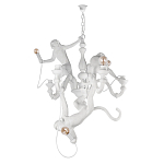 Люстра с тремя фигурами обезьян с лампочками в руках белого цвета Hanging Monkey варинант исполнения - 1 | Loft Concept в Москве