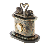 Часы настольные из натурального камня с декором в виде двух лебедей Swans Stone Clock варинант исполнения - 2 | Loft Concept в Москве