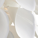 Люстра белая каплевидной формы из цветков лилии White Natural Lines варинант исполнения - 3 | Loft Concept в Москве