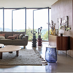 Фигурный приставной столик бордового цвета  AMORPHOUS варинант исполнения - 6 | Loft Concept в Москве