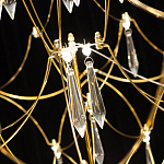 Люстра подвесная с изогнутым металлическим каркасом и множеством хрустальных подвесок Золото Диаметр 80 см Quasar варинант исполнения - 2 | Loft Concept в Москве