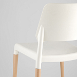 Пластиковый стул на ножках из массива бука Ferret White варинант исполнения - 7 | Loft Concept в Москве