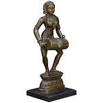Декоративная статуэтка из латуни Dancing Woman with Mridangam варинант исполнения - 2 | Loft Concept в Москве