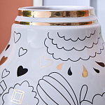 Ваза с декоративными лицами и графическими элементами в виде сердец и символов Faces of Imagination варинант исполнения - 8 | Loft Concept в Москве