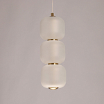 Подвесной светильник с 3-мя округлыми матовыми плафонами из белого стекла Golden Swirl варинант исполнения - 4 | Loft Concept в Москве