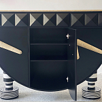 Дизайнерский комод полукруглый черный с 3-мя фактурным ящиками Occasion варинант исполнения - 4 | Loft Concept в Москве