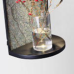 Настенный светильник зеленого цвета с черной рамкой овальной формы с полкой Herbarium  варинант исполнения - 3 | Loft Concept в Москве