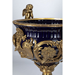 Чаша темно-синего цвета с фигурками ангелов и рельефным декором Eden Garden porcelain and bronze варинант исполнения - 2 | Loft Concept в Москве