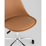 Офисный стул на металлическом основании EGGERY Brown пластик варинант исполнения - 2 | Loft Concept в Москве