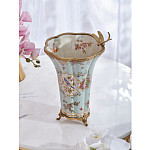 Ваза голубого цвета из фарфора с цветочным рисунком и бронзовой стрекозой Blue Garden варинант исполнения - 7 | Loft Concept в Москве